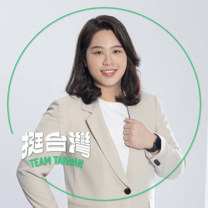 許雅琳 大頭照